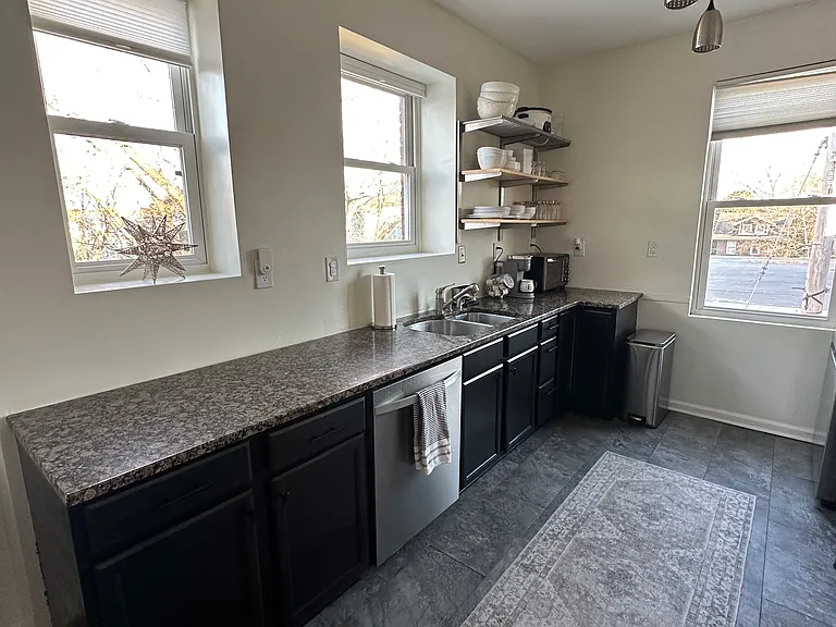 720 Graydon Ave #5 — Photo 13