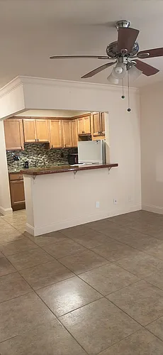 2020 Lake Osborne Dr #19 Photo 1