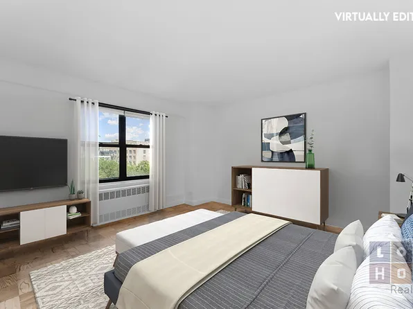 383 Grand Street image 9 of 24