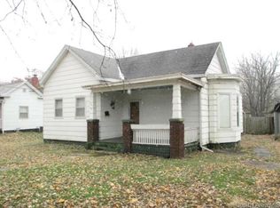 785 E College Ave, Jacksonville, IL 62650