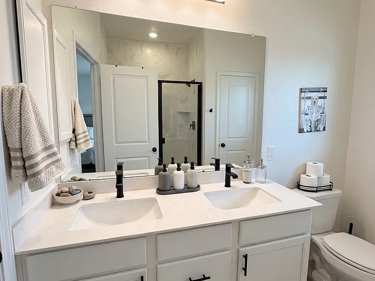 12821 Oxford Vineyard Ln — Photo 17