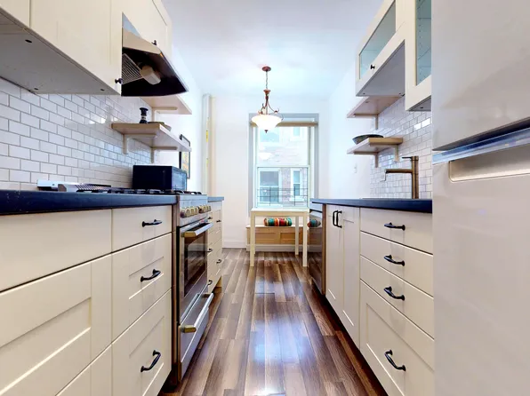 2081 Cruger Avenue 2K image 3 of 11