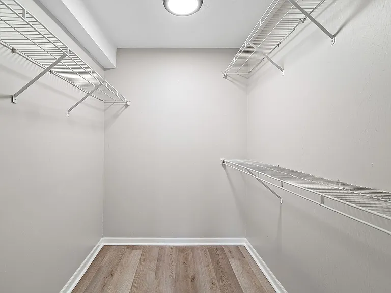 Cherry Tree Village Apartments — Photo 148