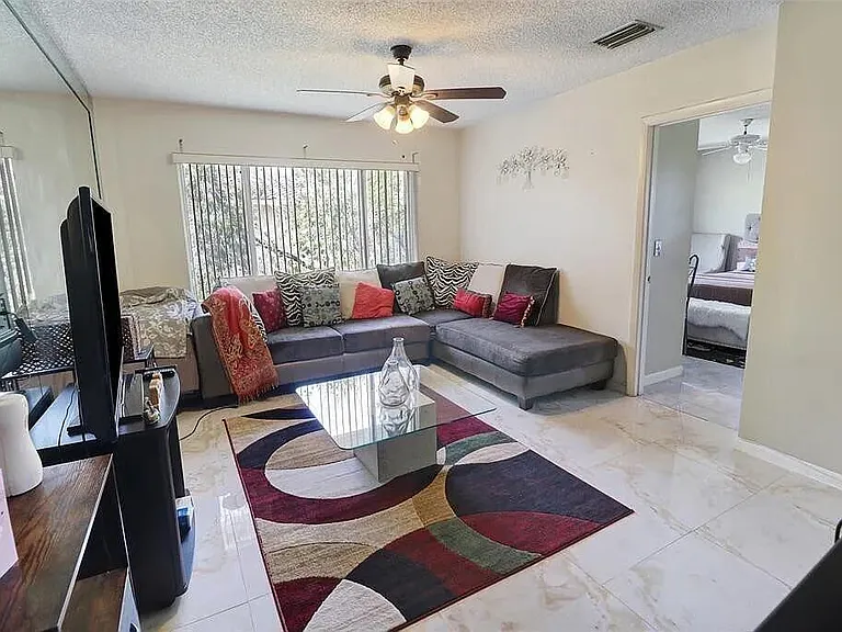 3246 NW 102nd Ter #308-F — Photo 11