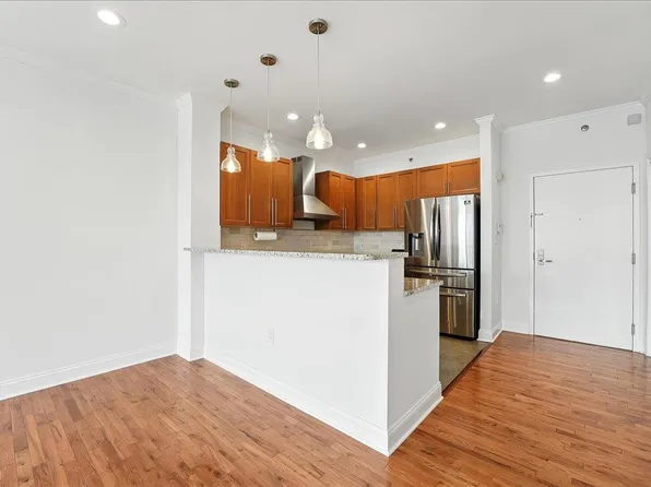 15 Freedom Way image 7 of 48