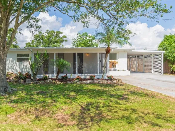 5640 Cedar St NE, Saint Petersburg, FL 33703