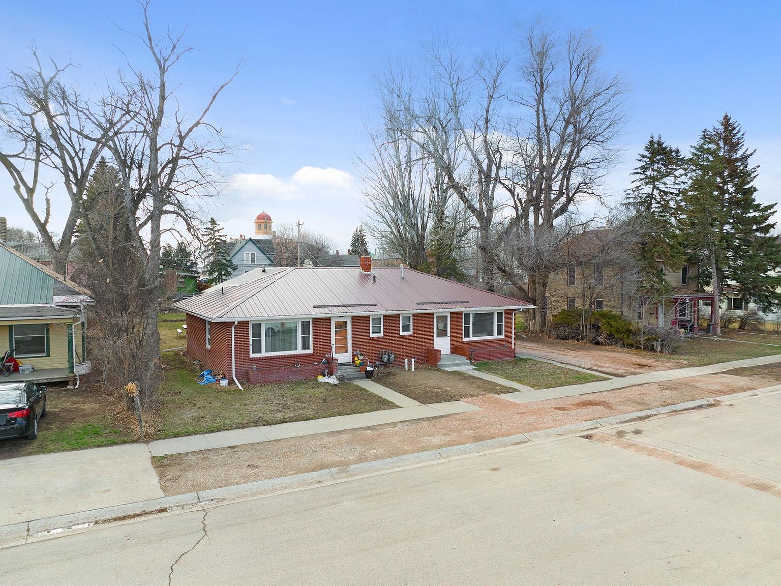 828 7th Ave, Belle Fourche, SD 57717 Zillow
