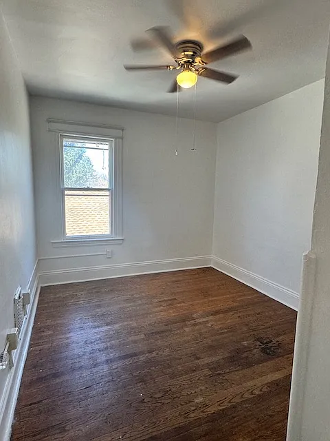 3 bed, 1000 sqft, $1,800 — Photo 4