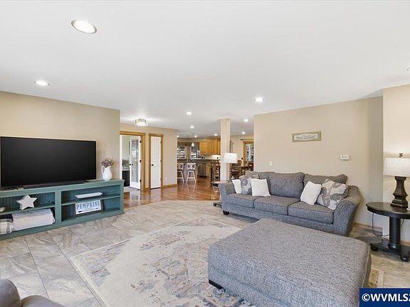 4th image of 2495 Stoneway Ct NW