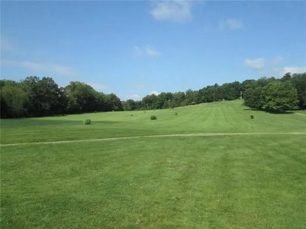 349 Ford City Rd, Freeport, PA 16229