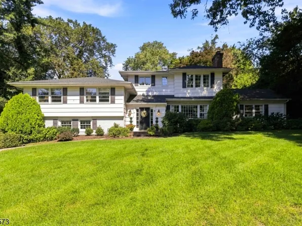 16 Warwick Rd, Chatham Twp., NJ 07928
