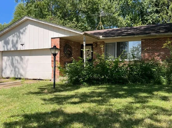 204 McKinley Dr, Camden, OH 45311