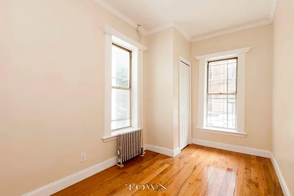 Rented by Town Residential | media 2