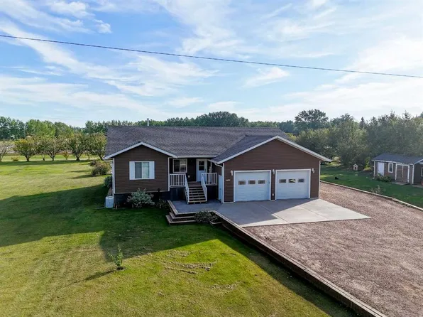 9405 N 95th Ave, Mackenzie County, AB T0H 2H0