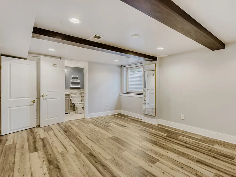 3171 S Williams St — Photo 23