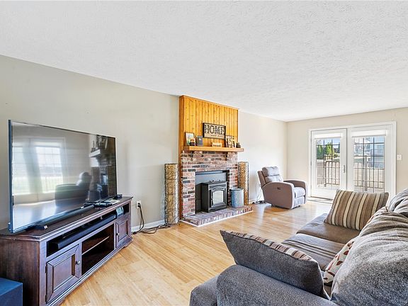 5th image of 804 Glendale Ct