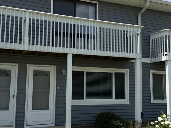 17335 W Maple Ln Unit 17335, Gurnee, IL 60031