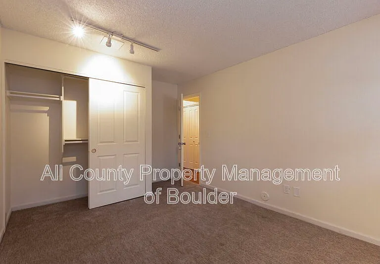 3055 Corona Trl #102 — Photo 12