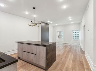 1822 Chestnut St #F, Philadelphia, PA 19103