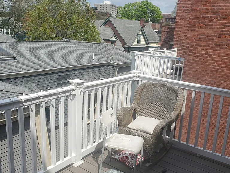 154 Harvard St #7 — Photo 7