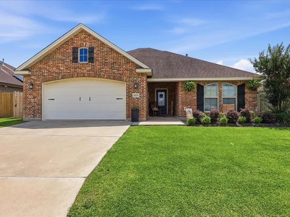 10225 Pine Ridge Ln, Port Arthur, TX 77640