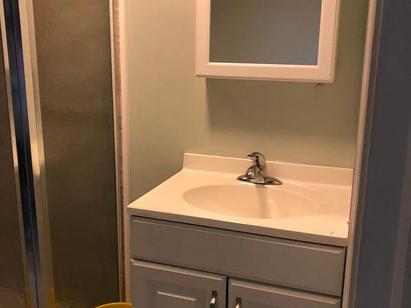 Bedroom bathroom