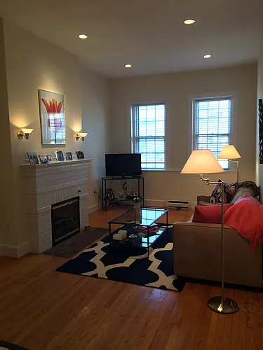 125 Beacon St Photo 1