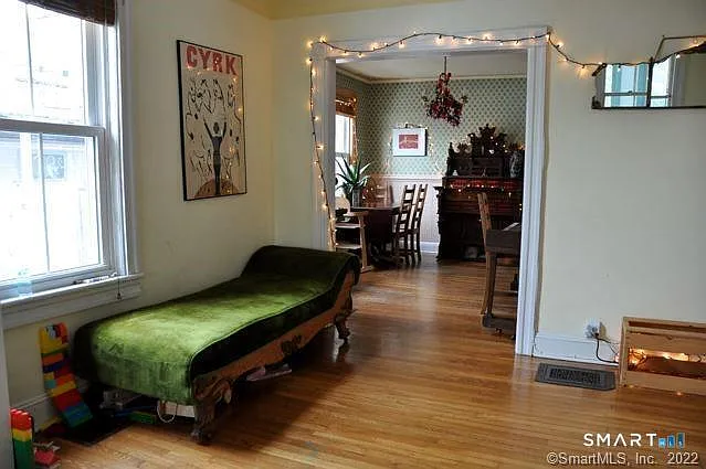 2 bed, 2.0 bath, 1122 sqft, $2,900 — Photo 2