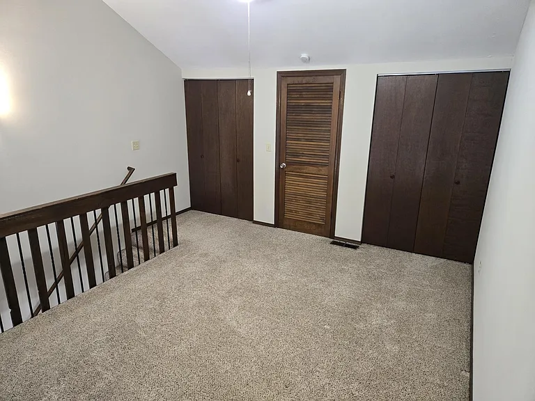 17 Village Ct #17 — Photo 12