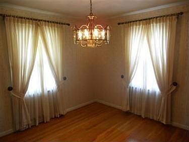 3rd image of 3253 Hermosa Dr