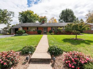 1133 Club Rd, Waynesboro, VA 22980