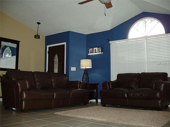 4th image of 341 Country Landing Blvd
