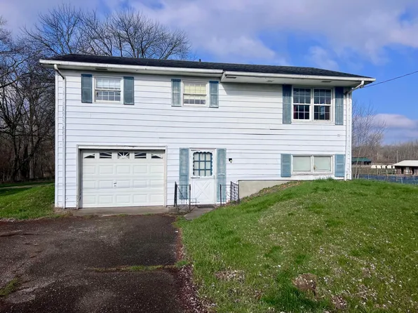 26563 Tarlton Adelphi Rd, Laurelville, OH 43135