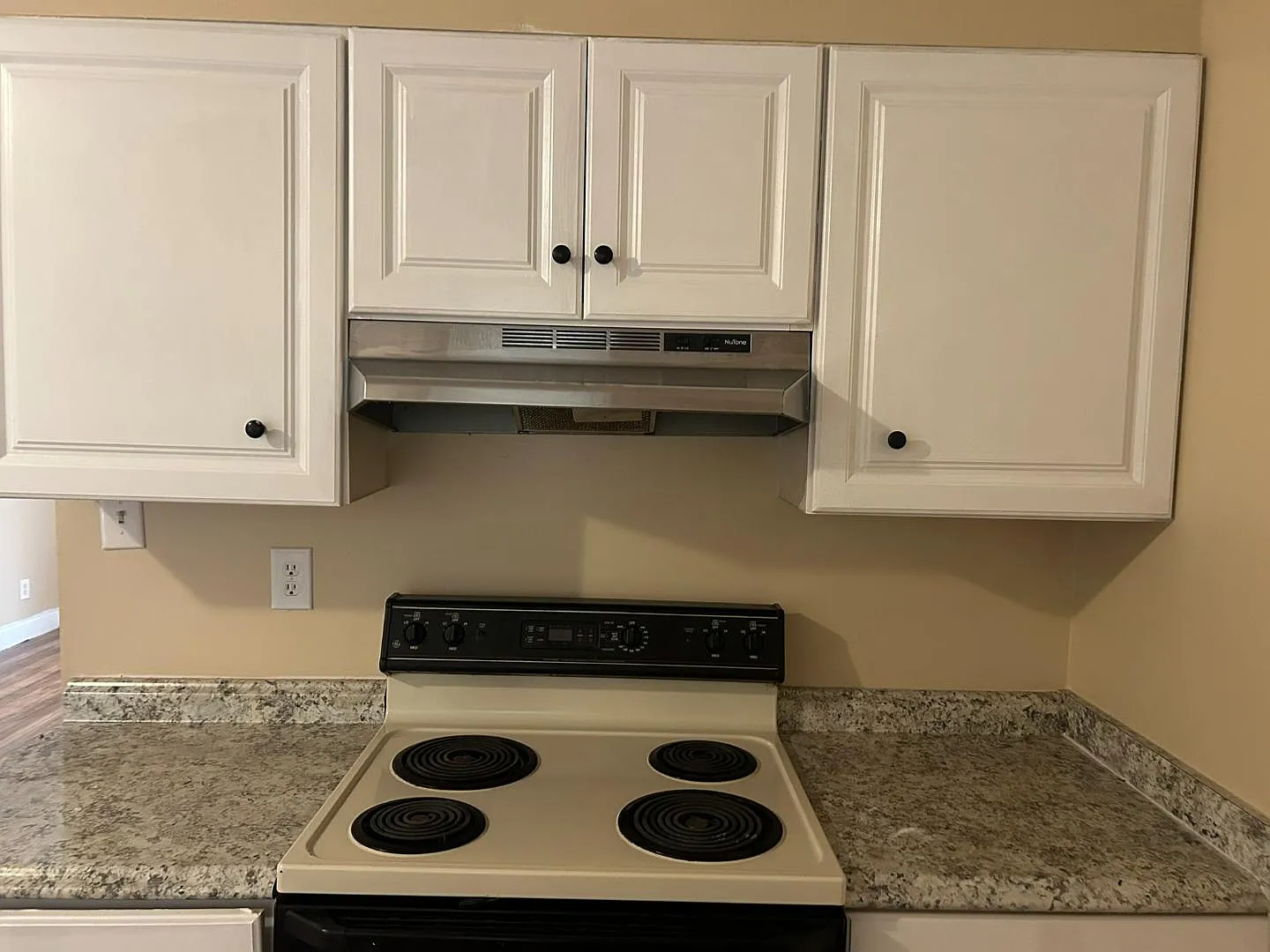 3502 Penny St SW - Unit B — Photo 4