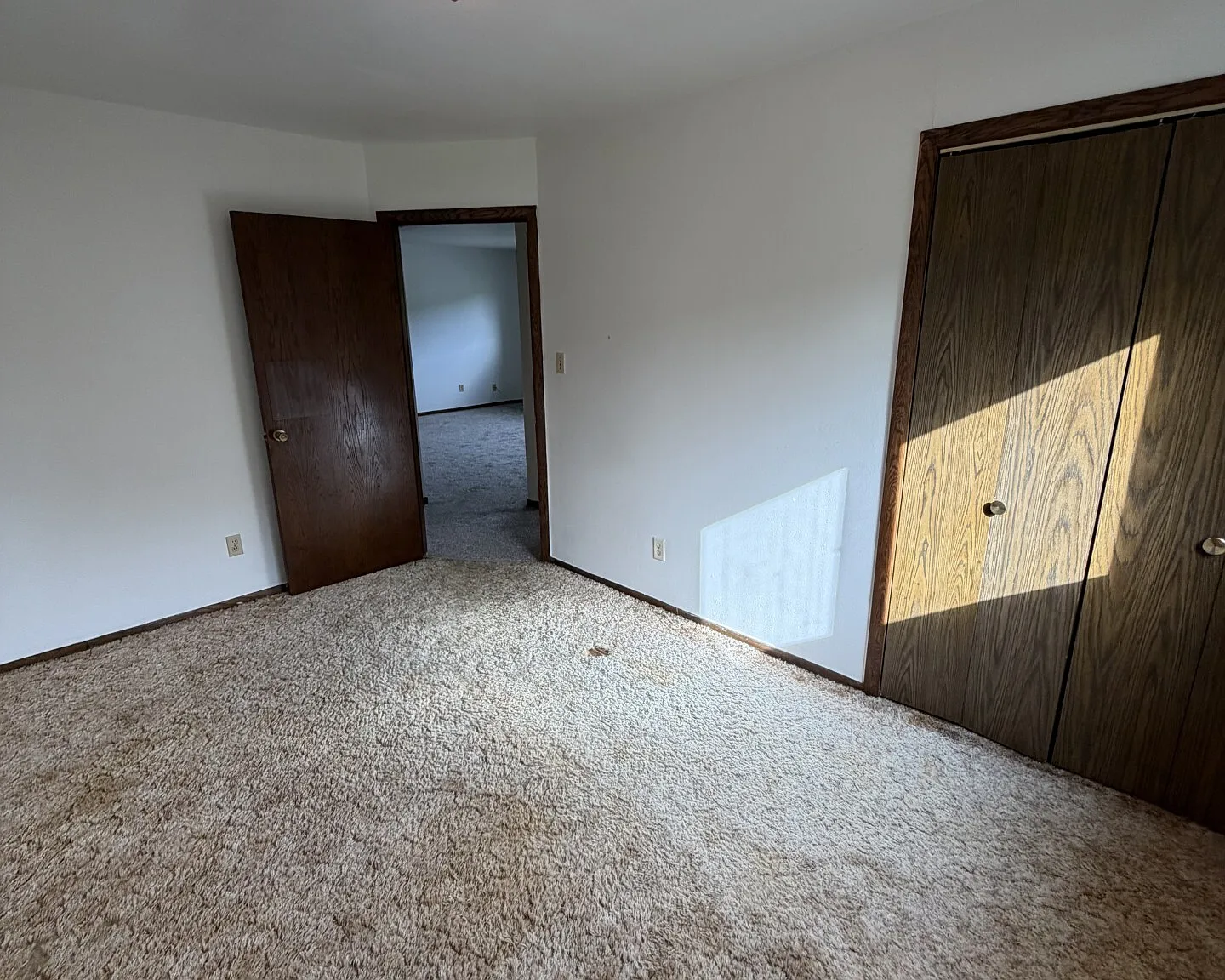 1225 E Union Ave — Photo 3