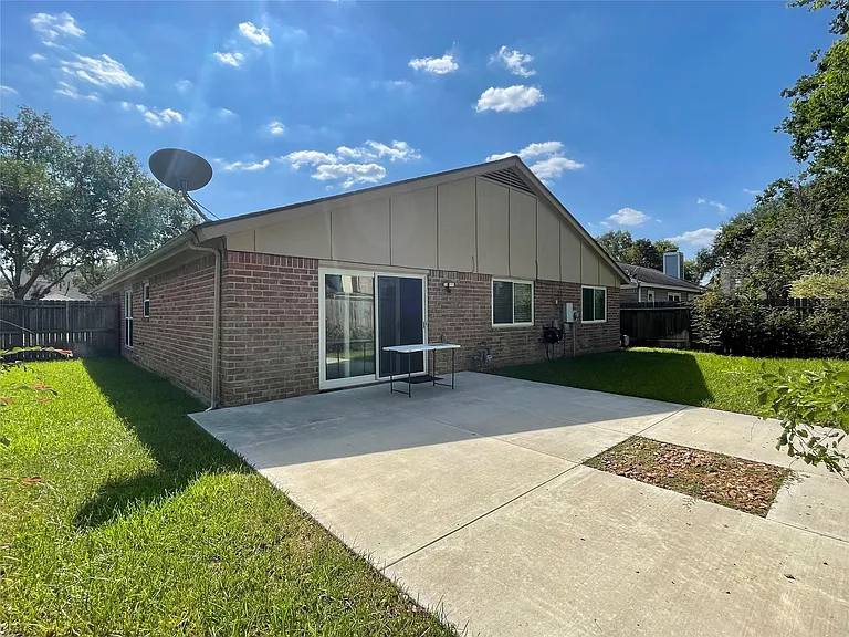 3023 Sam Houston Dr — Photo 33
