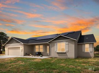 1900 Thomas Ln, Emmett, ID 83617
