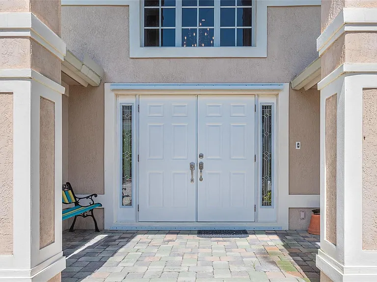 2999 Banyan Rd — Photo 3