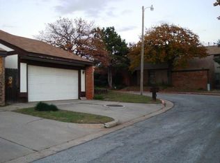 1911 Three Stars Rd, Edmond, OK 73034