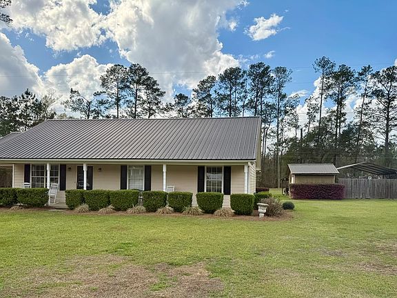 3rd image of 236 River Oaks Rd