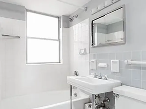 230 East 79th Street 20A image 6 of 6