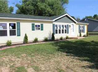 135 Ocean Dr, Eaton, OH 45320