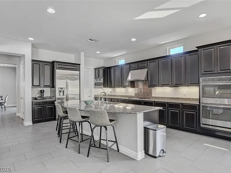 11 Grand Masters Dr — Photo 28
