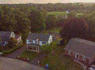 232 Harrison Rd, Brookhaven, PA 19015