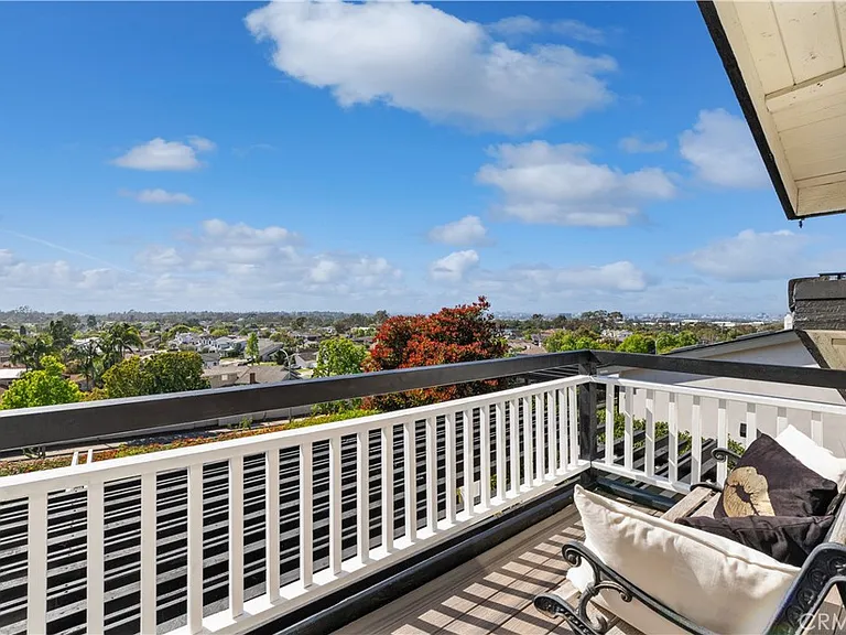 2407 Port Whitby Pl — Photo 26