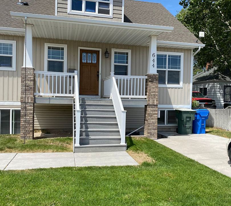 1st image of 644 W Maple St #7DE540819