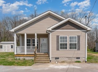 104 N James M Campbell Blvd, Columbia, TN 38401
