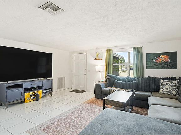 2nd image of 4276 Rudder Way