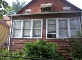 122 W 112th St, Chicago, IL 60628