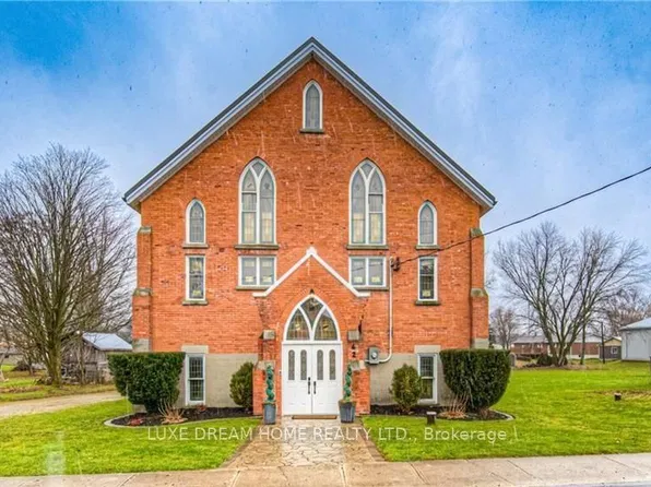 42 Clyde St, Morris Turnberry, ON N0G 1G0